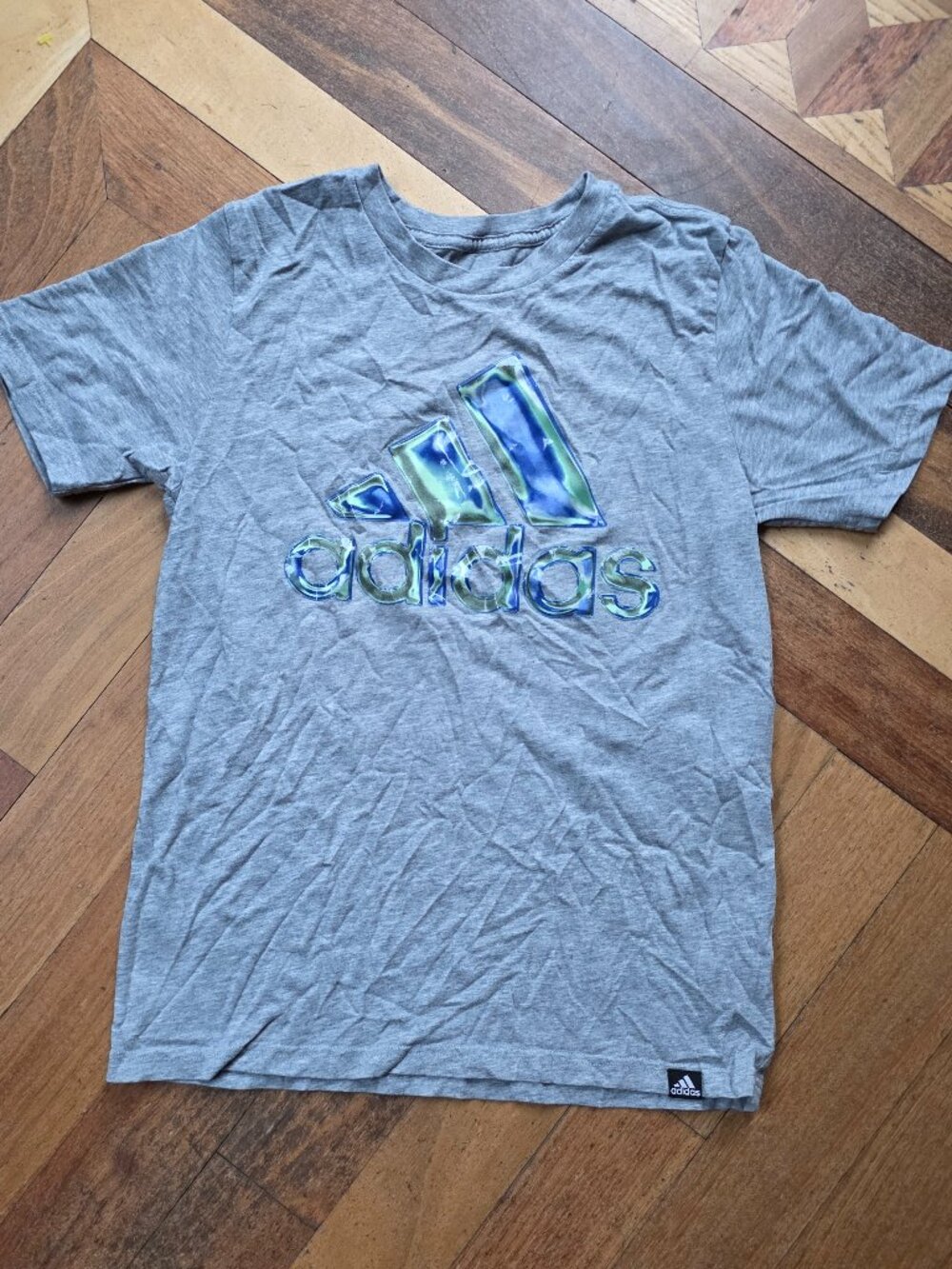 Adidas Boys Gray Athletic T-Shirt Size Medium